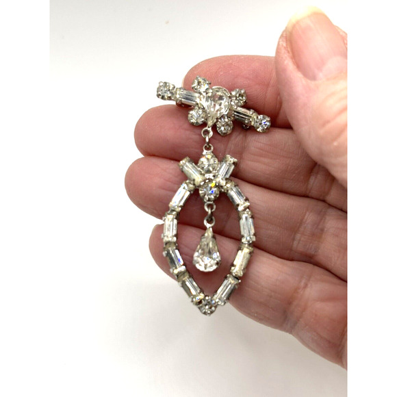 VTG Rhinestone Brooch Dangle Teardrops Silver Tone Sparkles - Picture 8 of 10